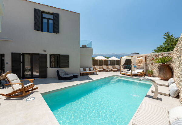 Villa Paul: bassin, Extérieur, Extérieurs, Jardin