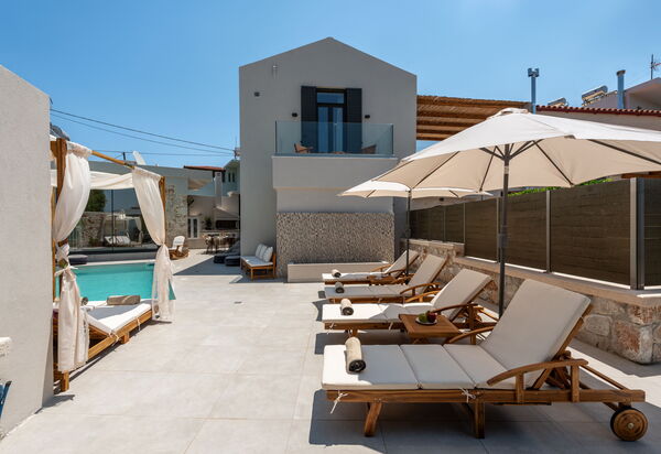 Villa Paul: Balcon / Terrasse / Patio, bassin, Extérieur, Extérieurs