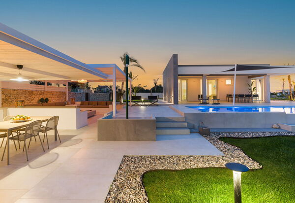 Villa Paradisus: бассейн, Открытый, Сад, Экстерьеры