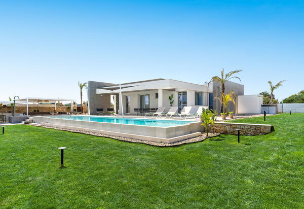 Villa Paradisus: бассейн, Открытый, Сад, Экстерьеры