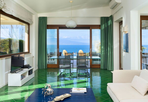 Villa Coralia: Гостиная