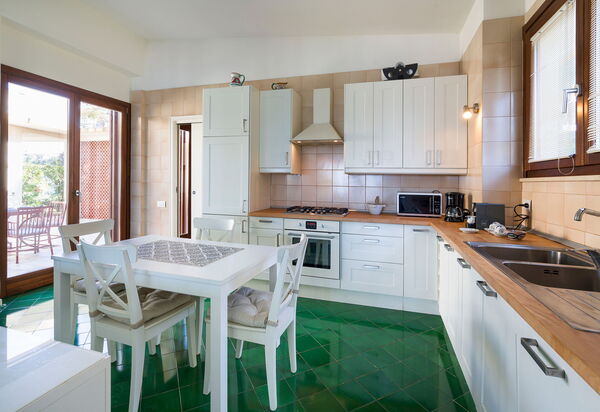 Villa Coralia: Кухня