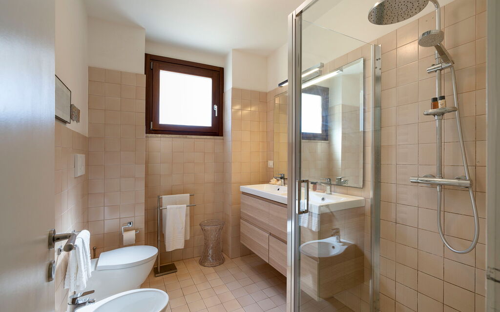 Villa Coralia: Bathroom