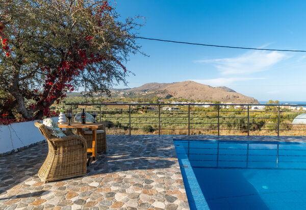 Villa Rose: pool, Udendørs, Udvendige, Visninger