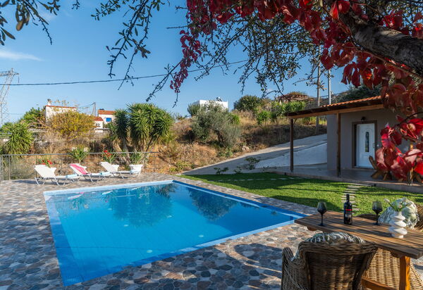 Villa Rose: Have, pool, Udendørs, Udvendige