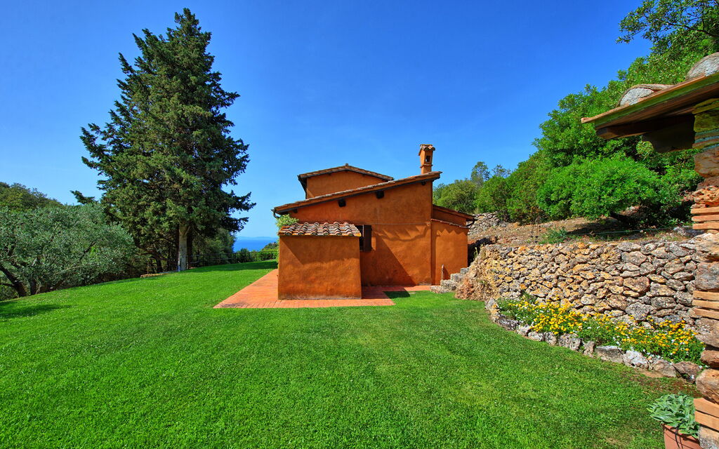 Casale Argentario: Garden, Outdoor