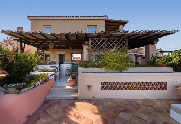 Lentischio: Extérieur, Extérieurs