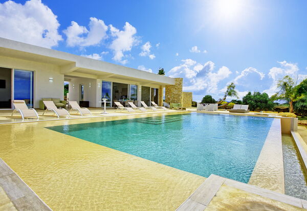 Villa Infinito: Außen, Draussen, Schwimmbad