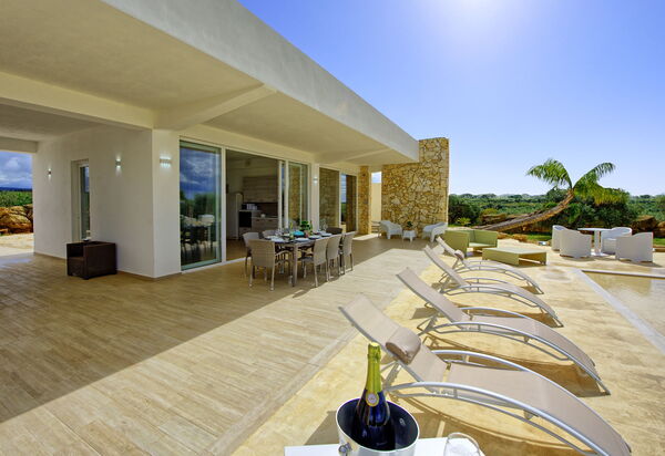 Villa Infinito: Außen, Balkon / Terrasse / Patio, Draussen