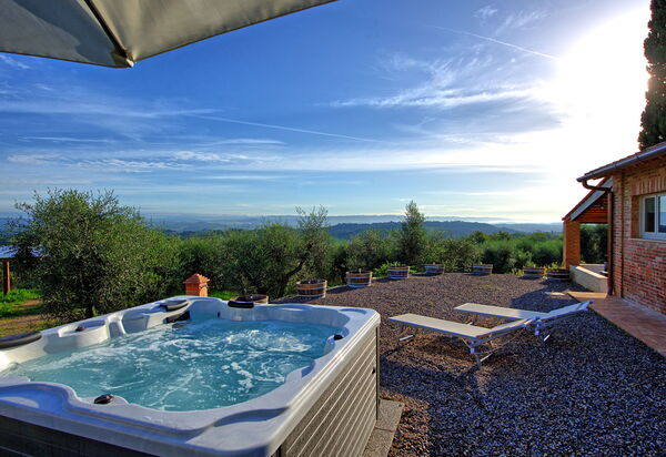 Casa Andrea: Ansichten, Draussen, Whirlpool
