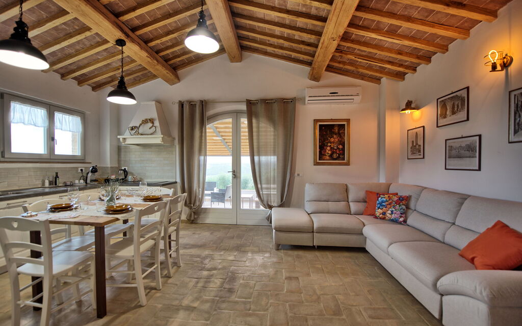 Casa Andrea: Dining Room, Kitchen, Living Room