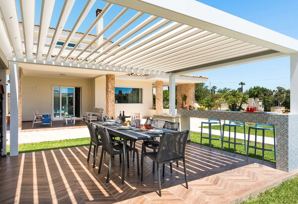 Villa Dilecta: Балкон / Терраса / Патио, Открытый, Экстерьеры