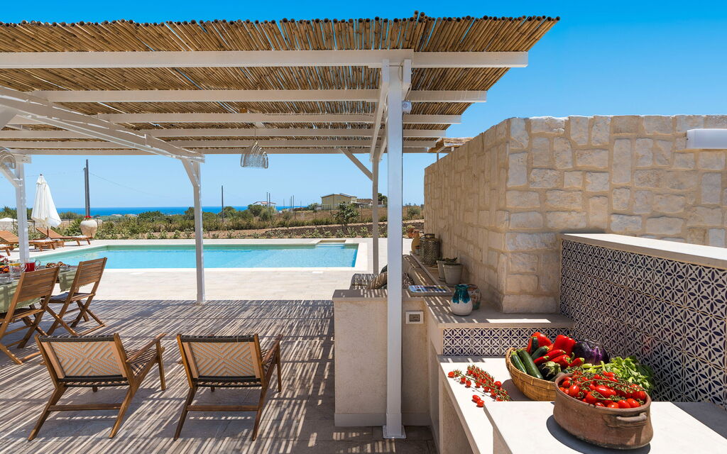 Villa Paolina: Building Exterior, Outdoor, Pool