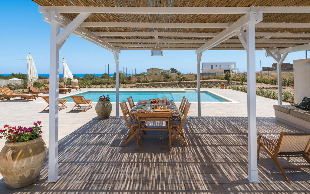 Villa Paolina: Balcony / Terrace / Patio, Building Exterior, Outdoor, Pool
