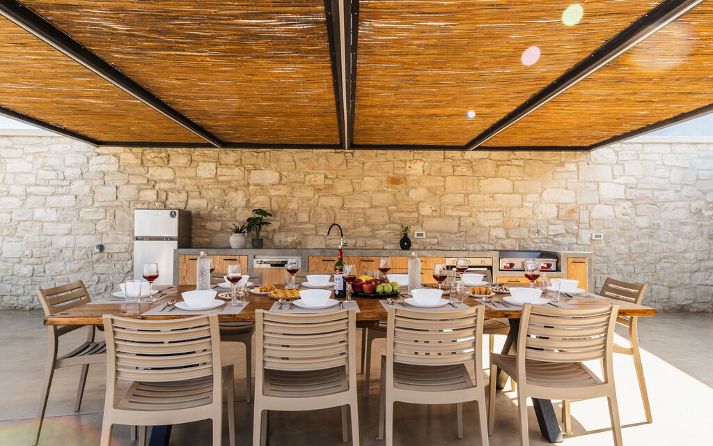 Villa Serenity: all'aperto, Balcone / Terrazza / Patio