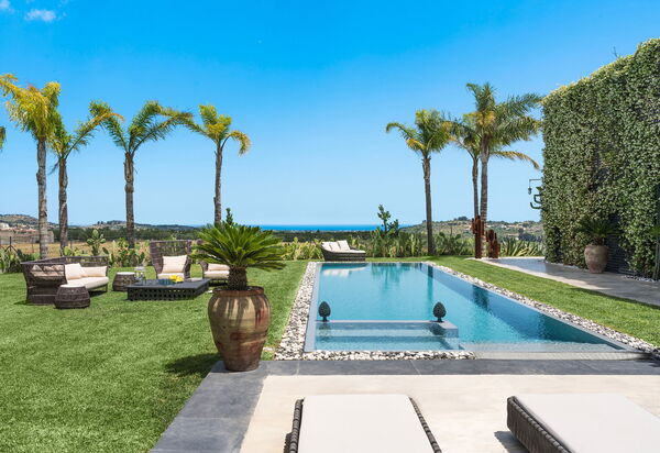 Villa Agnese: бассейн, Взгляды, Открытый, Сад, Экстерьеры