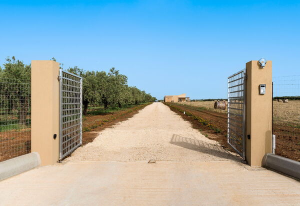 Villa Cavalè: Главный вход, Открытый, Экстерьеры