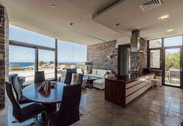 Villa Kera Panorama: Гостиная