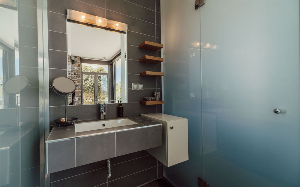 Villa Kera Panorama: Ванная комната