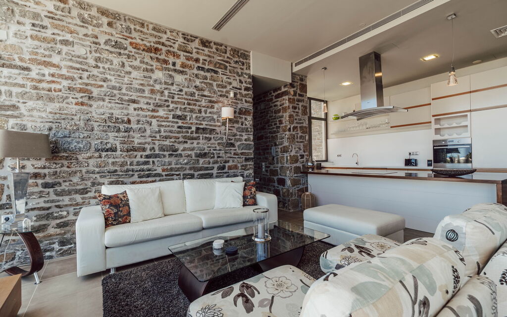 Villa Kera Panorama: Гостиная