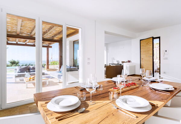 Villa Erakle: Dining Room