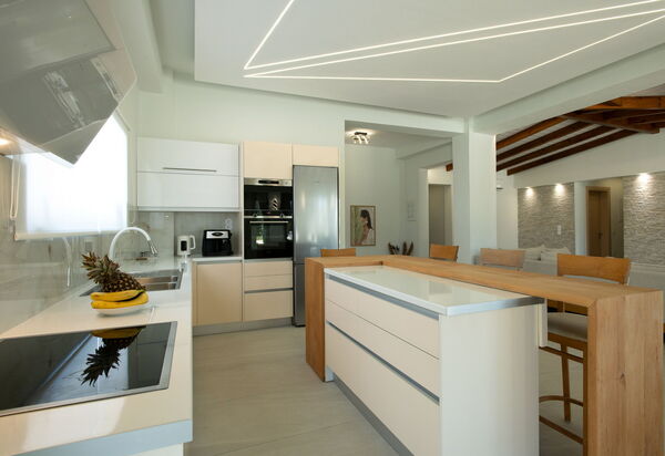 Villa Aurora Blue: Kök