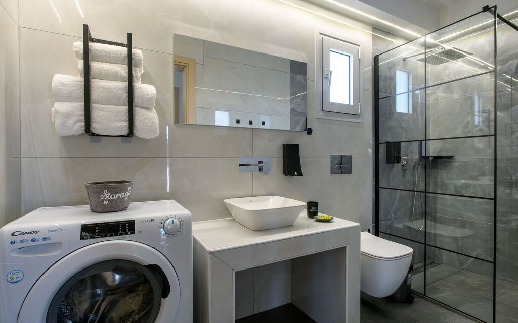 Villa Aurora Blue: Badrum