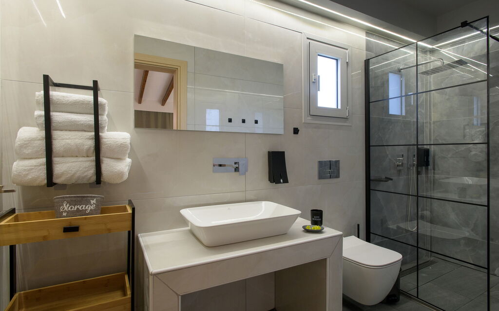 Villa Aurora Blue: Badrum