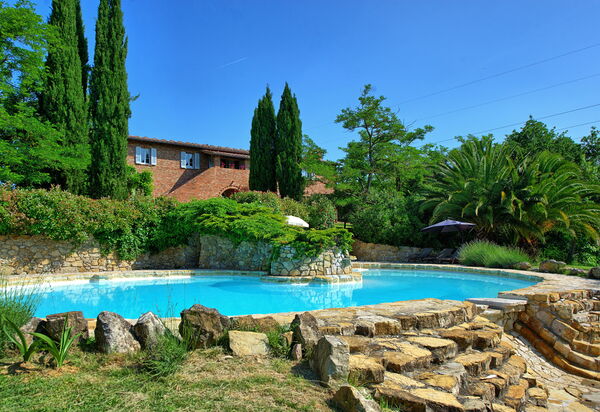 Casale Delle Mele: Draussen, Garten, Schwimmbad