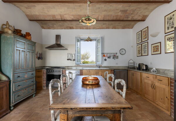 Casale Delle Mele: Esszimmer, Küche