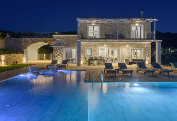 Villa Sunset: Building Exterior, Outdoor, Pool