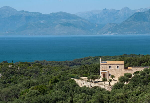 Villa Sunset: Outdoor, Scenic View