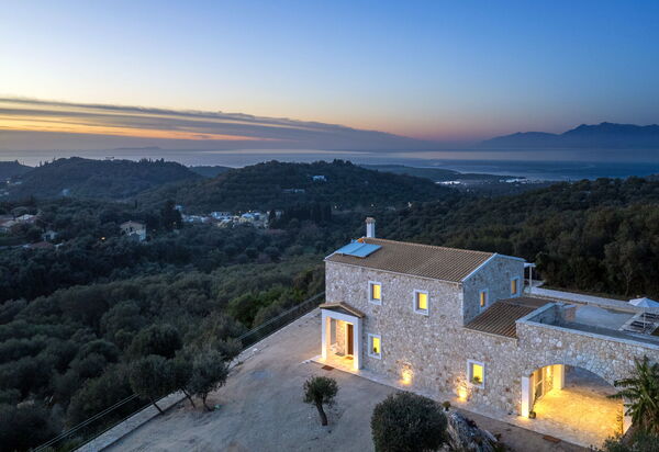 Villa Sunset: Outdoor, Scenic View