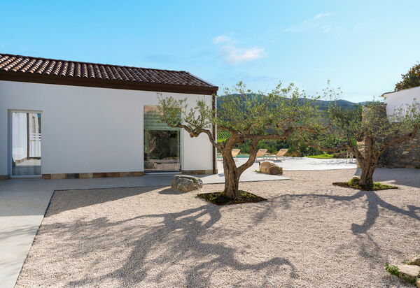 Villa Sike: Balcony / Terrace / Patio, Building Exterior, Outdoor