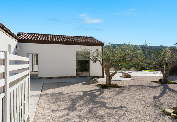 Villa Sike: Balcony / Terrace / Patio, Building Exterior, Outdoor