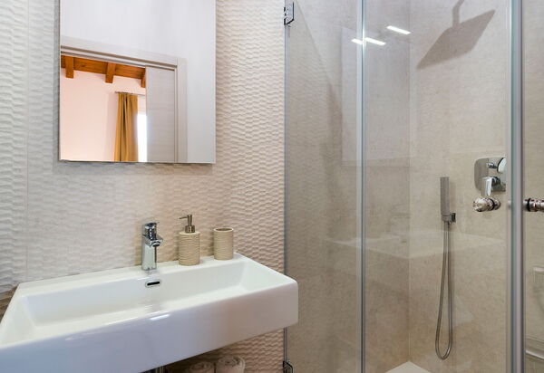 Villa Sike: Bathroom