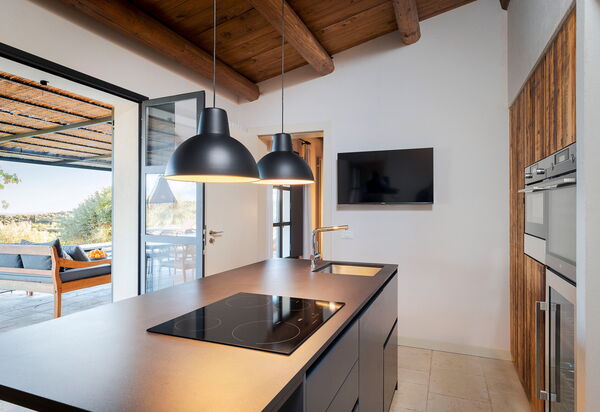 Villa Zigulì: Кухня, Столовая