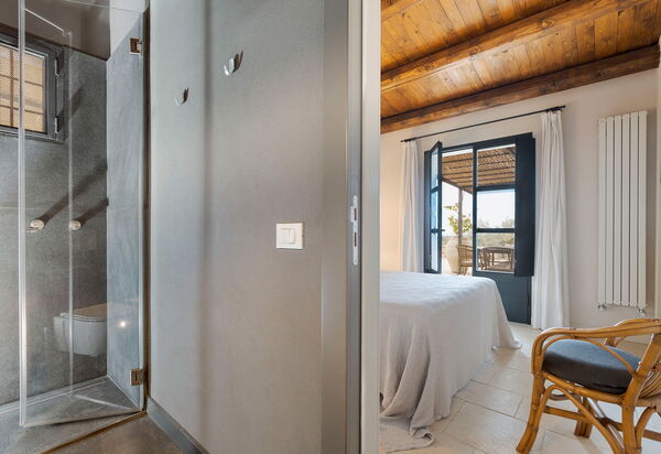 Villa Zigulì: Ванная комната, Спальня