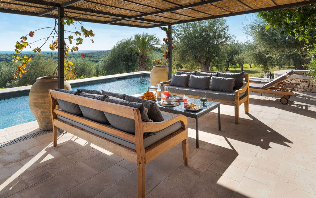 Villa Zigulì: Altan / terrasse / gårdhave, pool, Udendørs, Udvendige, Visninger