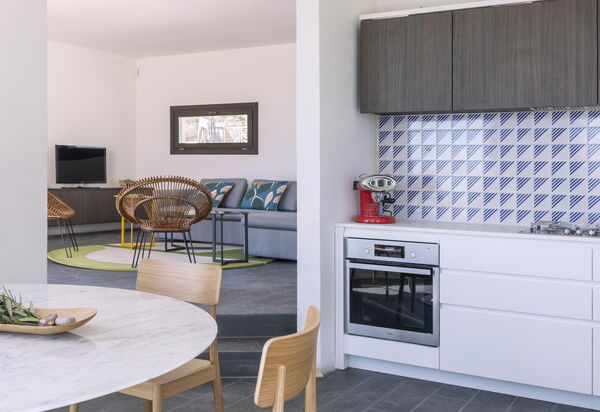 Tenuta Stornello: Küche, Wohnzimmer