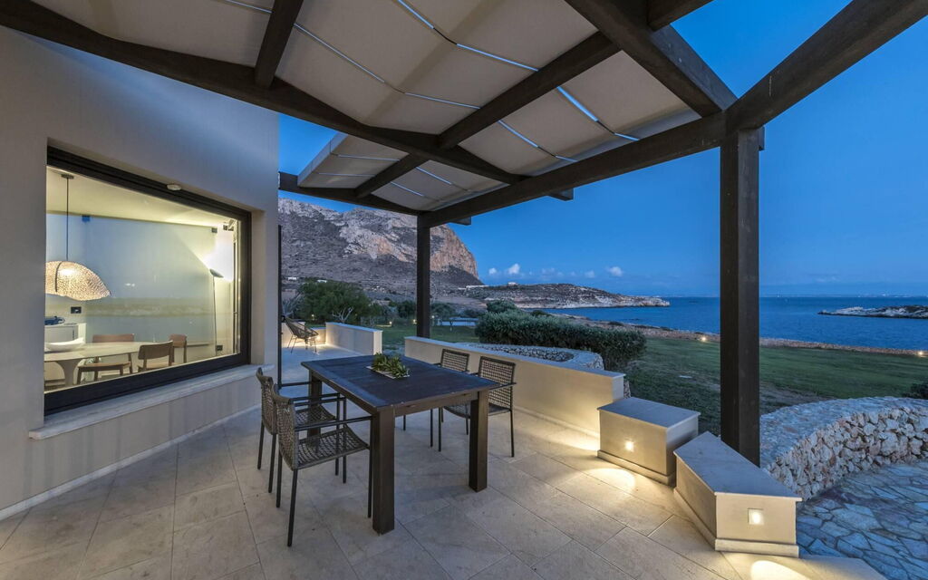 Tenuta Stornello: Balcony / Terrace / Patio, Building Exterior, Garden, Outdoor, Scenic View