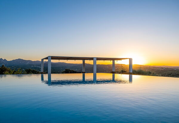 Villa Sole Tra i Ginepri: Ansichten, Außen, Draussen, Schwimmbad