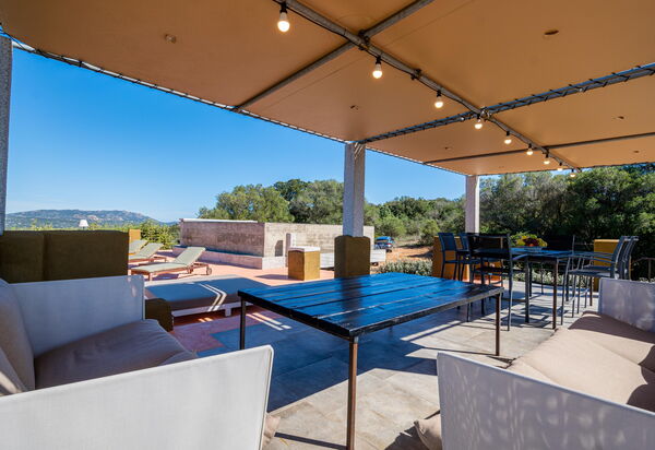 Villa Sole Tra i Ginepri: Ansichten, Außen, Balkon / Terrasse / Patio, Draussen