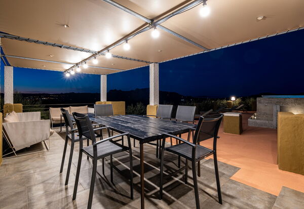 Villa Sole Tra i Ginepri: Außen, Balkon / Terrasse / Patio, Draussen