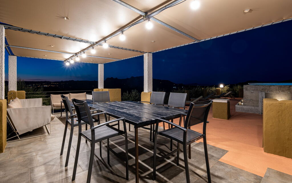 Villa Sole Tra i Ginepri: Balcony / Terrace / Patio, Building Exterior, Outdoor