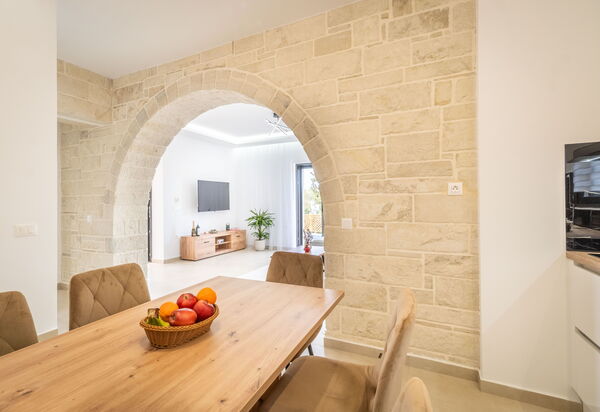 Villa Blini: Cuisine, Salle à manger