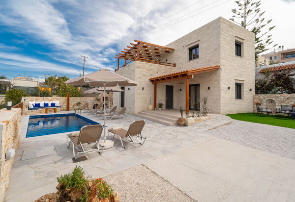 Villa Blini: bassin, Extérieur, Extérieurs