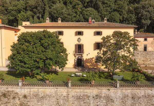 Villa Laparelli Pitti: Extérieur, Extérieurs