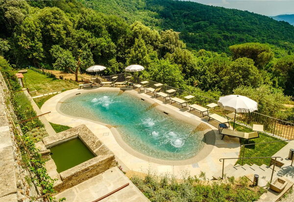 Villa Laparelli Pitti: bassin, Extérieur, Extérieurs