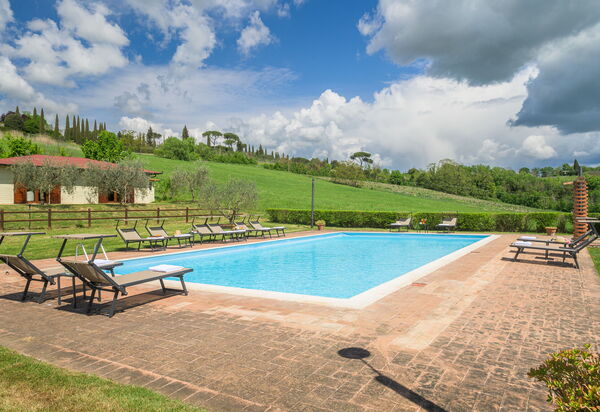 Villa la Contea: Ansichten, Außen, Draussen, Schwimmbad